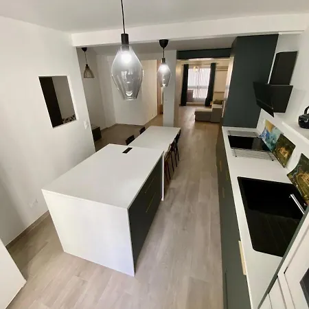 Апартаменты Le Cocon D'hyeres